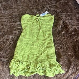Charming Lime Green Women’s Dress with ruffles. Small. NWT.